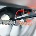 Lubricador o Engrasador de Cadenas para Moto Universal - Imagen 8